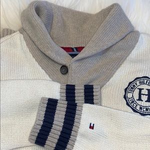 SALE!!  Tommy Hilfiger pullover.